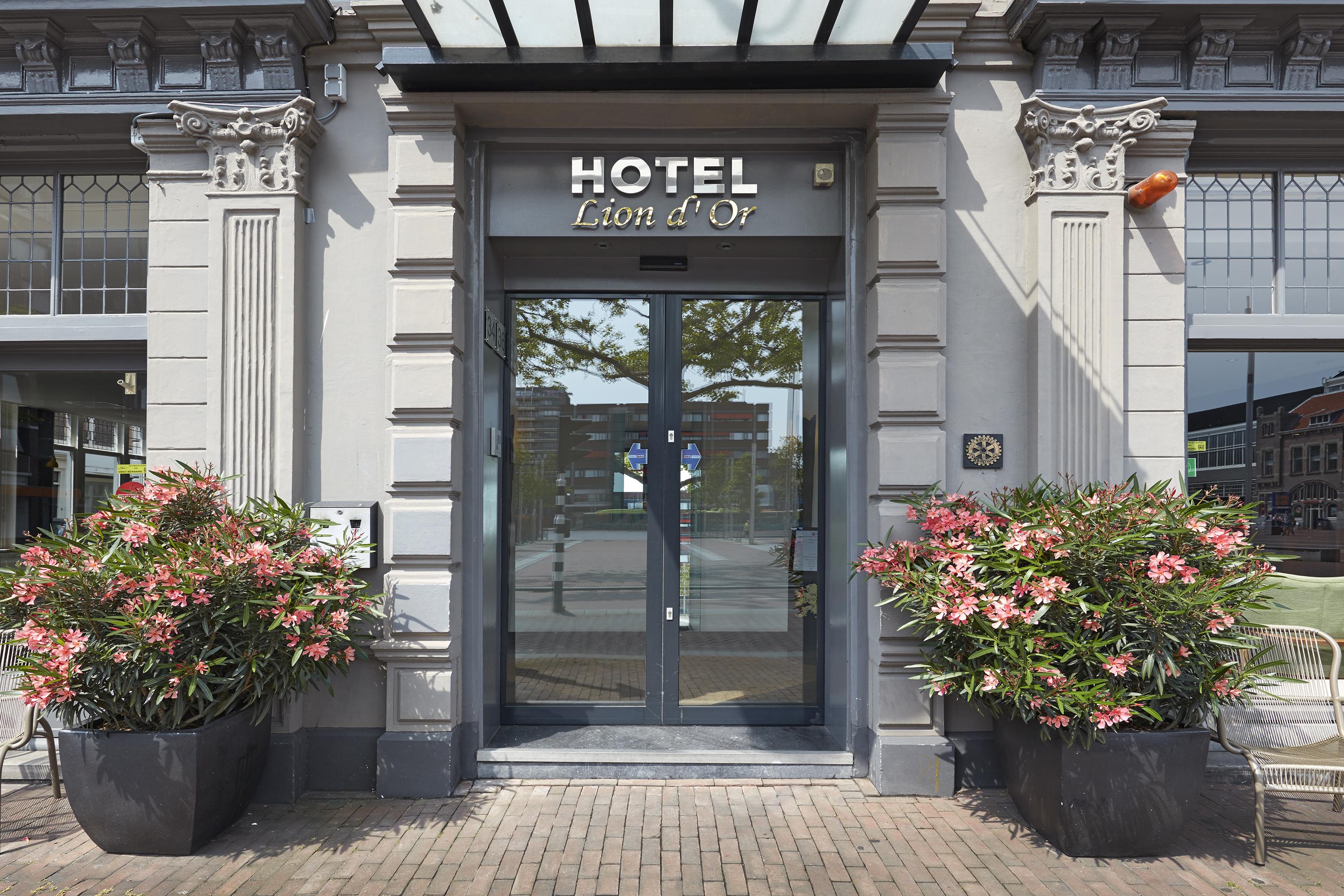 Hotel Lion D'Or Хаарлем Екстериор снимка